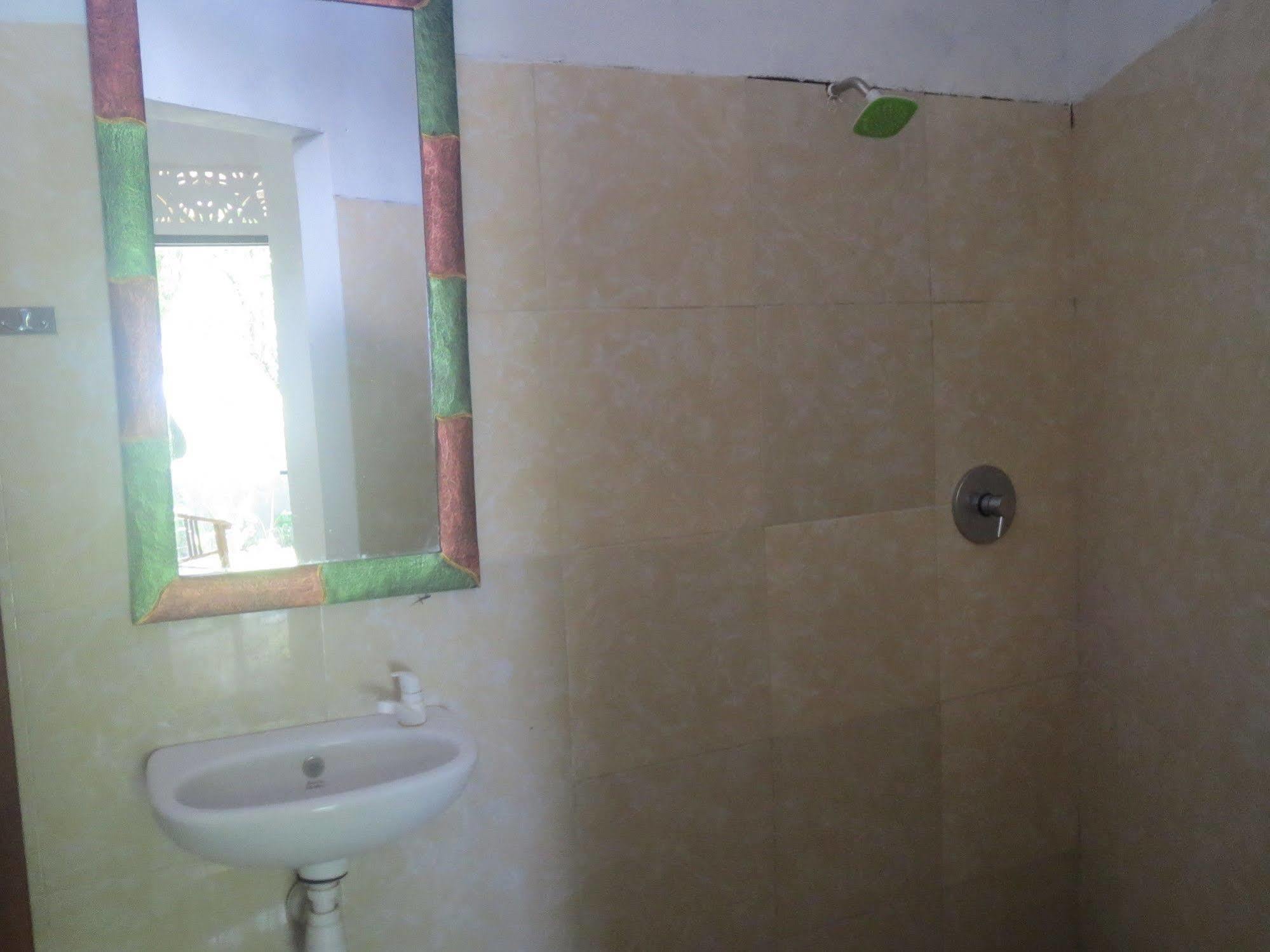 Amed Sari Beach Guesthouse מראה חיצוני תמונה