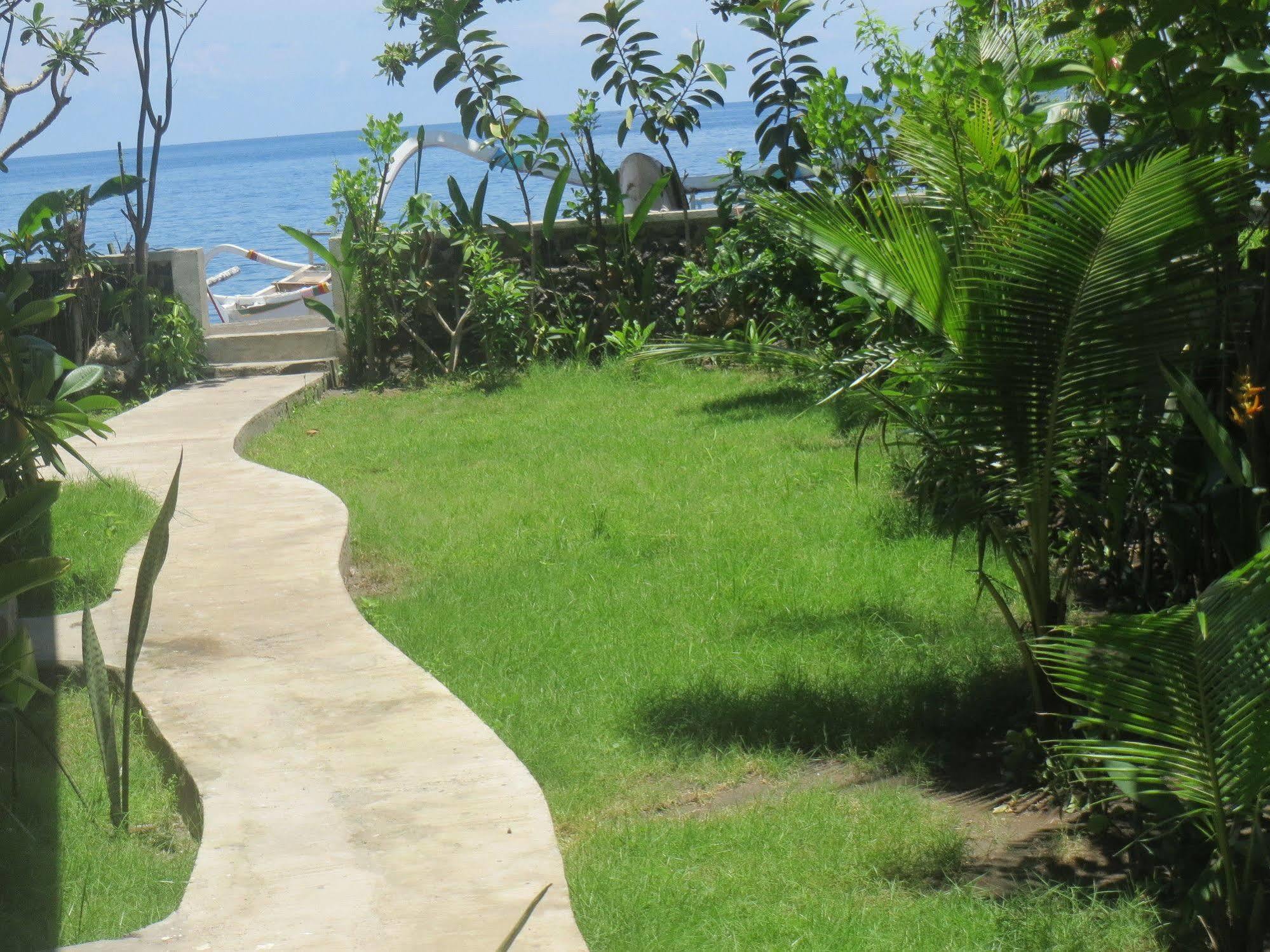 Amed Sari Beach Guesthouse מראה חיצוני תמונה