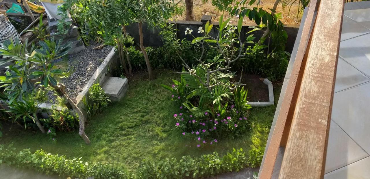 Amed Sari Beach Guesthouse מראה חיצוני תמונה