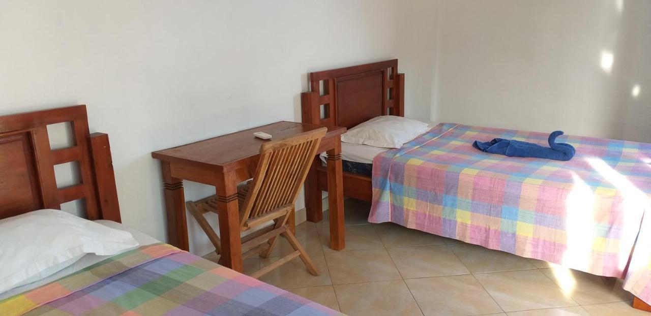 Amed Sari Beach Guesthouse מראה חיצוני תמונה